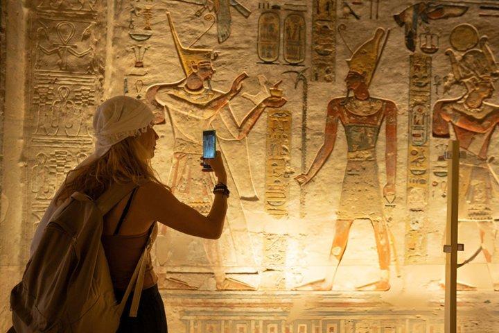 Luxor Day Trip fra Hurghada: Ancient Wonders & Sites med frokost!