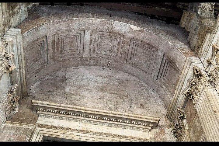 Rome Pantheon Official Entry Ticket with Audio Guide & Local Host