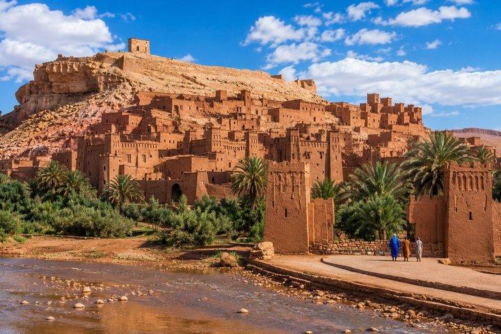 Beyond the Dunes: 5Days Royal Merzouga Luxury Escape