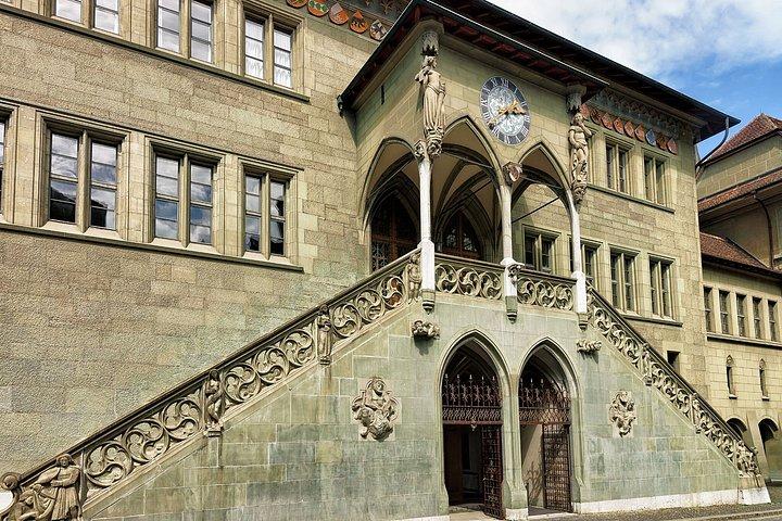 Bern Schnitzeljagd und selbstgeführter Highlights-Rundgang