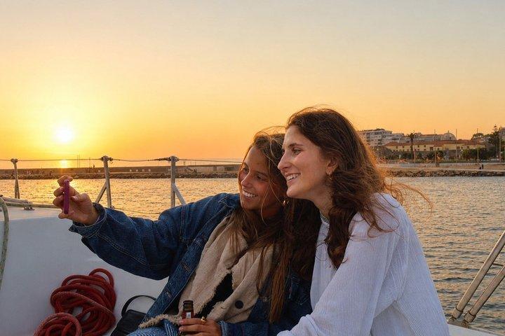 Zonsondergang Zeilboottochten met zonsondergang in Porto