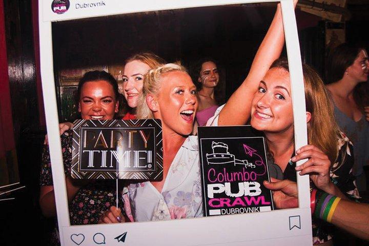 Columbo Pub Crawl Pula Nachtleven Avontuur