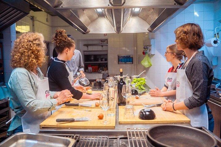 VIP Cooking Class with Carbonara, Pesto Making, Lasagna & Cannoli