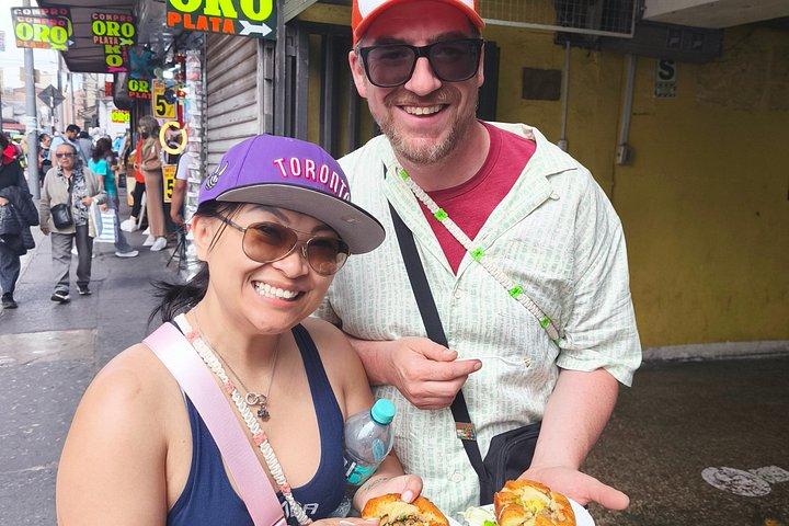 リマのストリートフードツアー：最高のペルーのストリートフードを味わおう