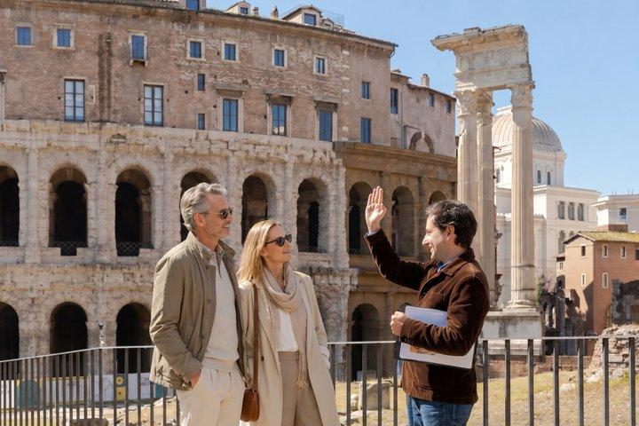 Rome Historical Tour with an Archaeologist Late Afternoon