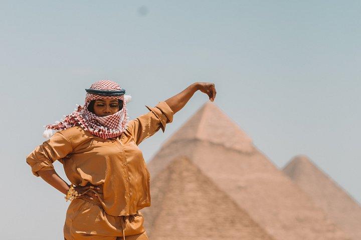 ギザのピラミッド、スフィンクス、GEMミュージアム、ナイルツアーのオールインクルーシブツアー