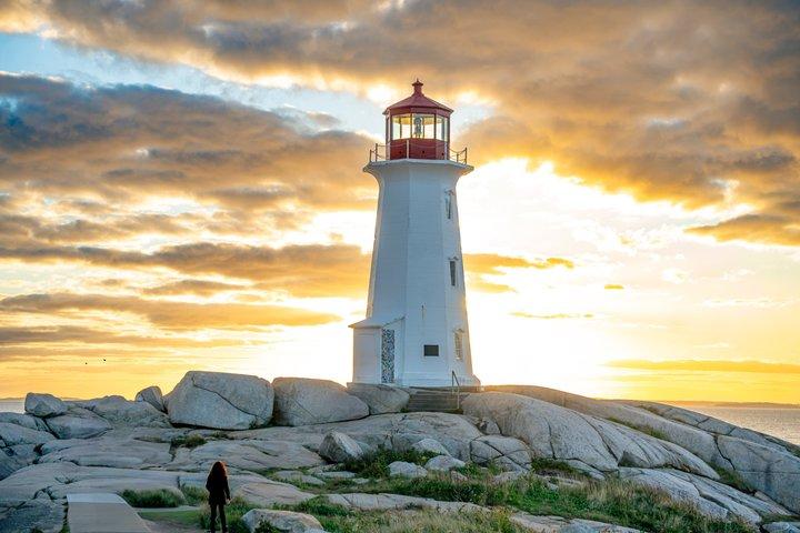 Halve dag tour : Peggys Cove, Swissair Memorial & Titanic Cemetery