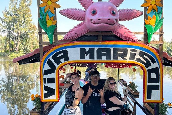 CDMX knows Xochimilco and the sanctuary of Axolotl ajolote