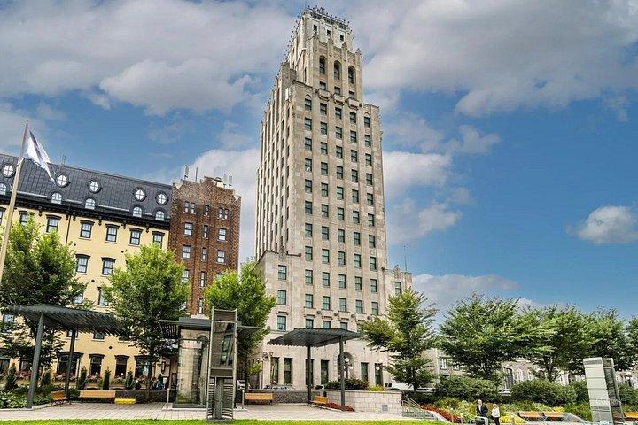 Voila Quebec Walking Tour