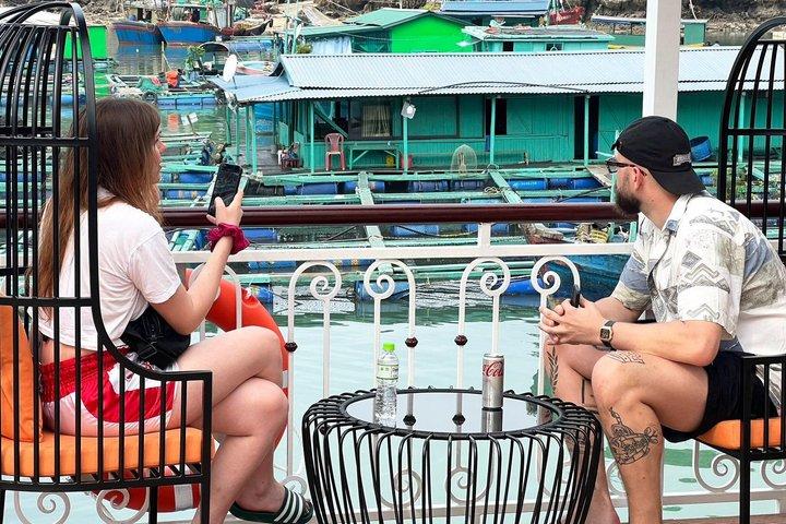 Excursion en bateau d'une journée complète de Cat Ba à la baie de Lan Ha dans les zones moins touristiques