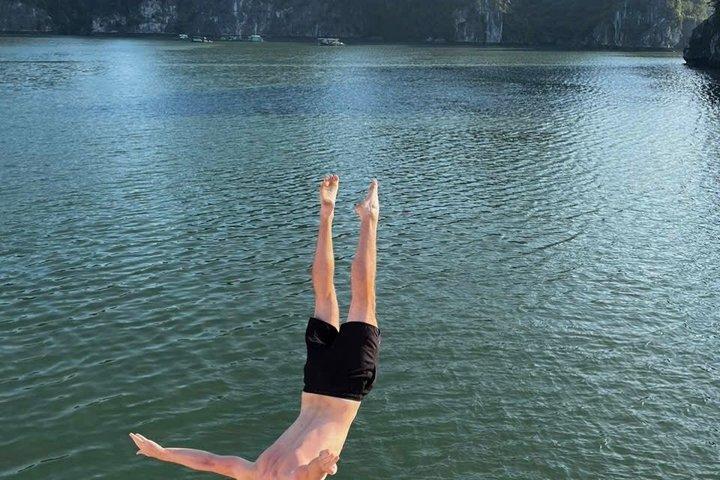 Excursão de barco de 1 dia pela Baía Lan Ha- Ha Long saindo da Ilha Cat Ba com almoço