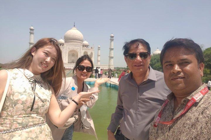 De New Delhi : Visite privée de Tajmahal avec voiture