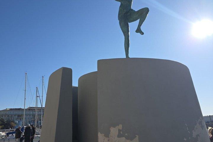 Tour privado en carrito de golf Livorno : City & Seafront Puntos destacados