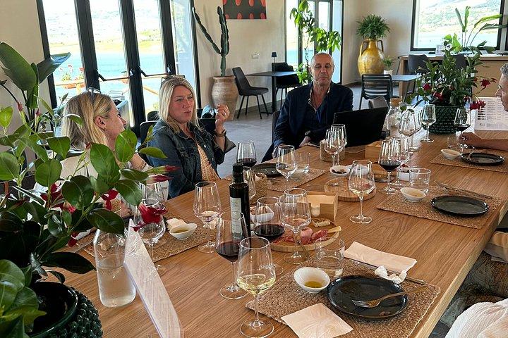 Sambuca di Sicilia & Winery Experience Walking Tour from Sciacca