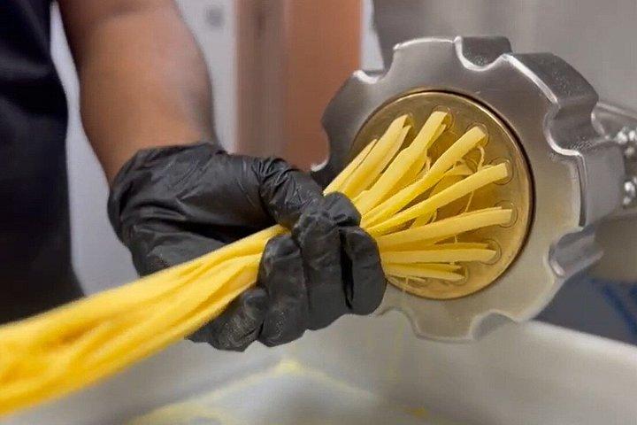 バチカン近郊でロマンパスタ作り教室