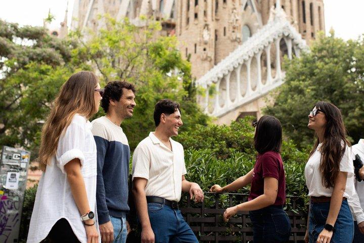 バルセロナすべてに含まれる:サグラダ、グエル公園、モンジュイック＆ゴシック