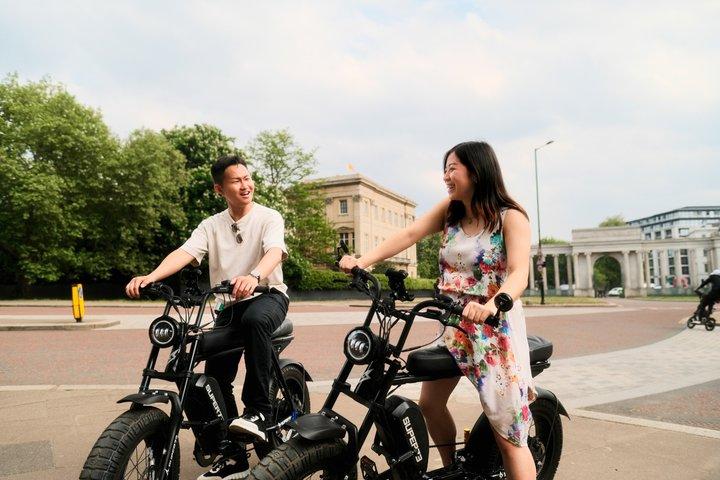 リアルアーティファクトロイヤルロンドンツアーとプライベートロンドンeバイクツアー
