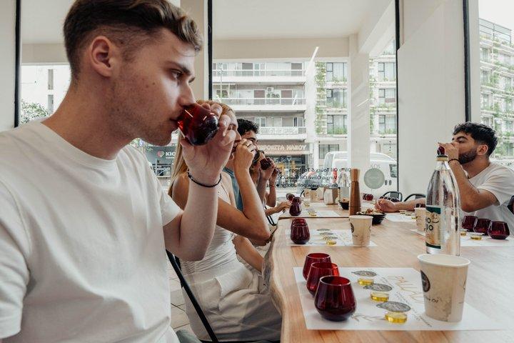 Atenas : Visita guiada al aceite de oliva con degustación y aperitivos