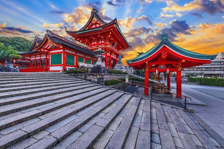 金閣寺嵐山と二条城日帰りツアー