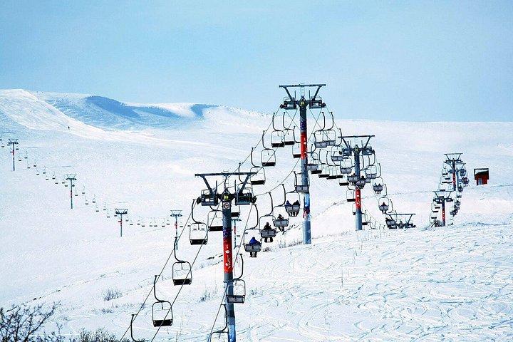 グループ ツアー: ツァグカゾール (ケチャリス、ロープウェイ)、セバン湖、トラウト バーベキュー トリート