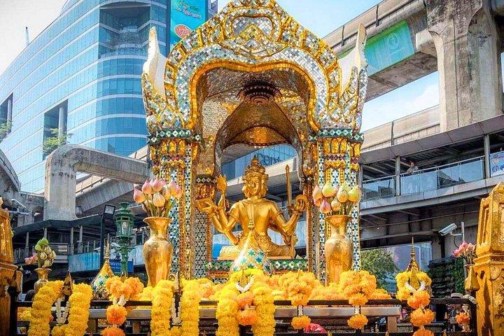 バンコク神聖なる祝福の聖地ウォーキングツアー