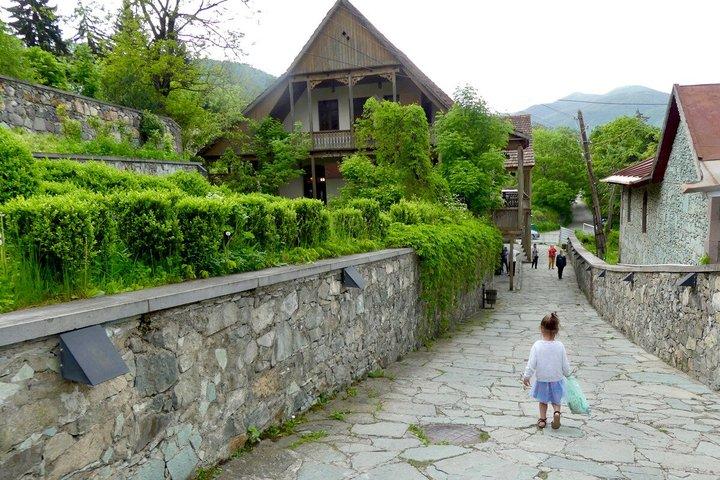 Tour privado a Tsaghkadzor, Lago Sevan, Sevanavank, Dilijan, Haghartsin