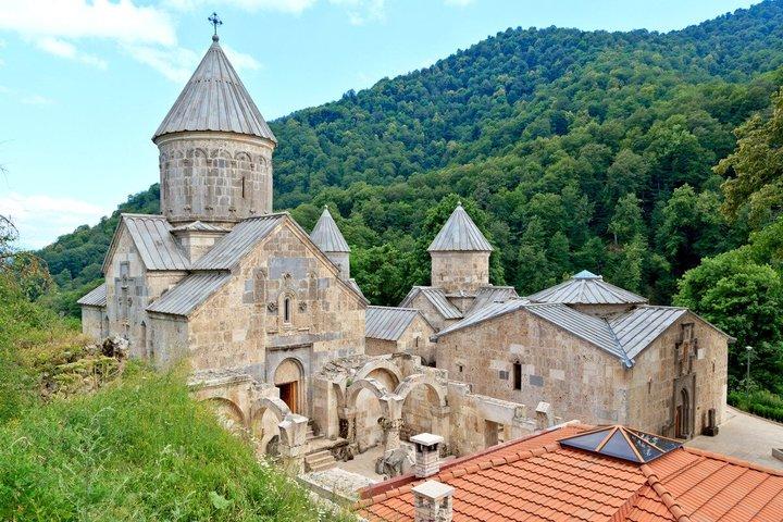 Tour privato a Tsaghkadzor, Lago Sevan, Sevanavank, Dilijan, Haghartsin