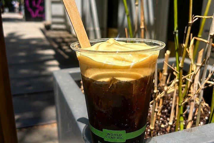 イーストビレッジ散策ツアーコーヒーとブランチとおもち体験