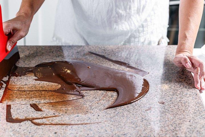 Fun Chocolate Making Class With a Local Chef in Charlotte
