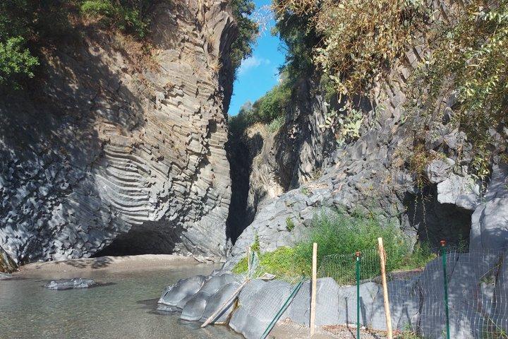 Guided tour of Etna and the Alcantara Gorges with pick-up
