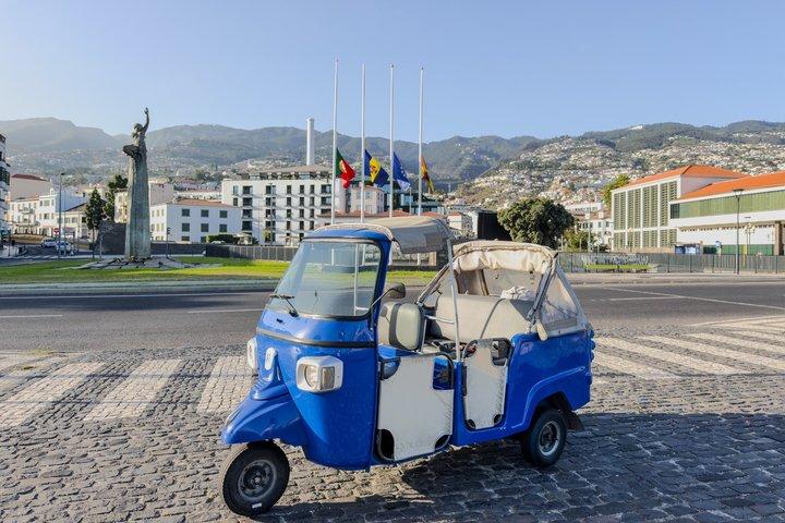 Privétour door Funchal met schilderachtige uitzichten en verborgen straatjes