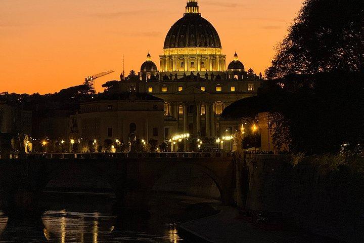 Rome Private Golf Cart Tour with Drinks (accessible Rome)