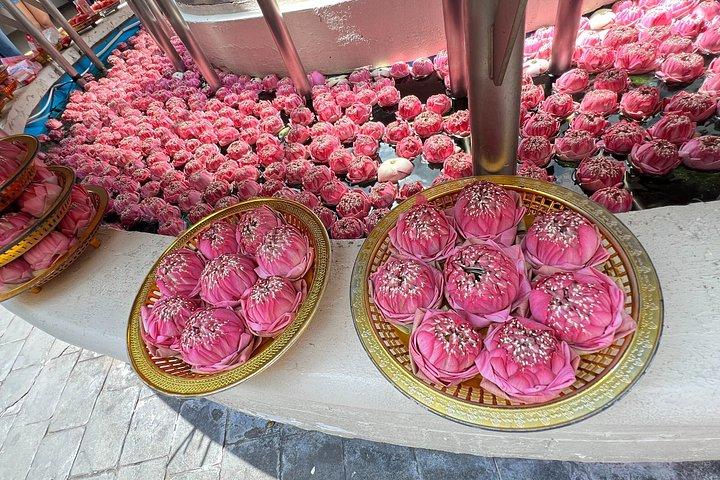 バンコク神聖なる祝福の聖地ウォーキングツアー