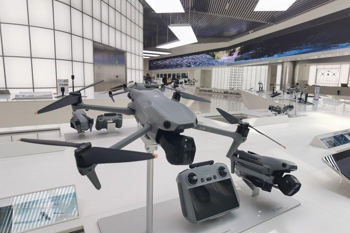 Shenzhen Future Tech Tour : Robotaxis, Drones, Impression 3D et plus encore