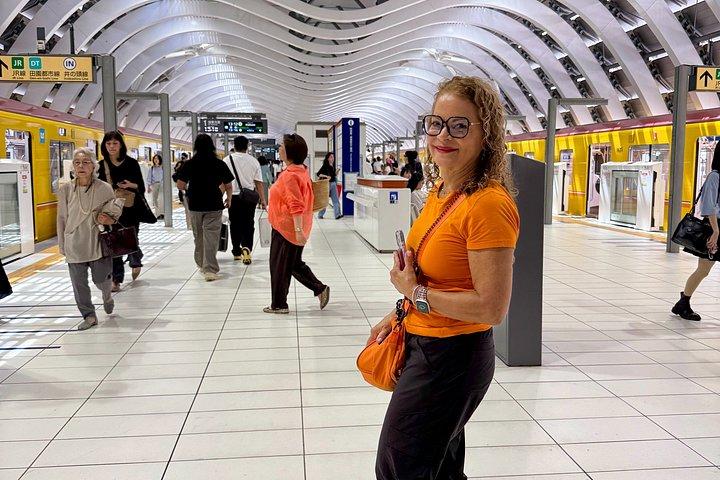 Tokyo Custom Private Tour with a Trend-Savvy Local Guide