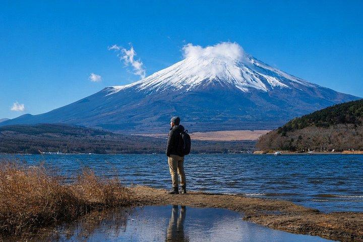 東京発 富士山と山中湖の日帰りプライベートツアー