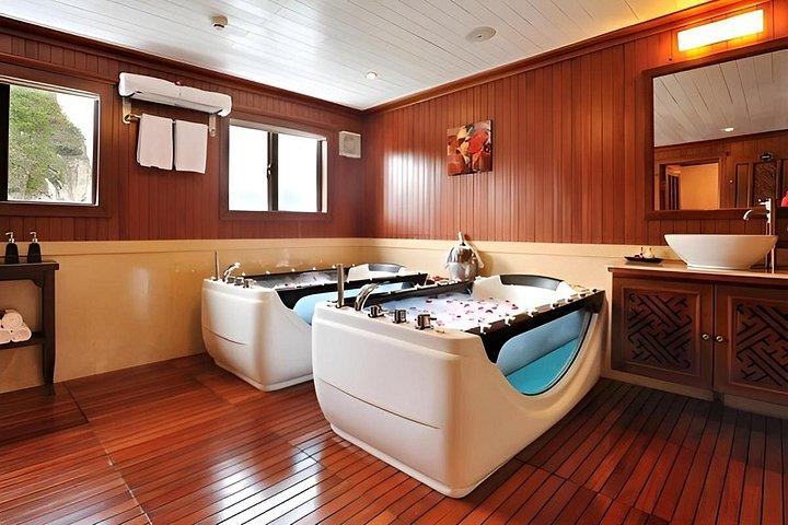 ハノイ：ガーデンピーククルーズで2D1N景色白頭龍湾の旅