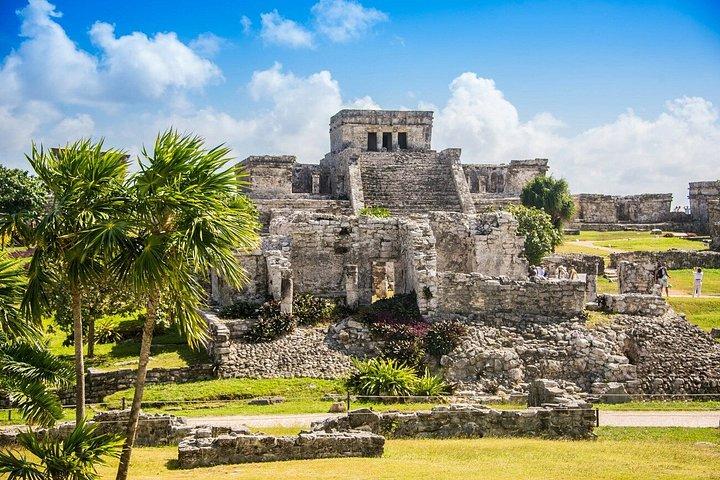 Tulum Archaeological Site Ticket with Jaguar Park Access