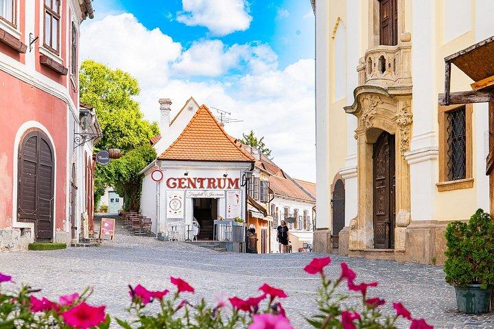 ブダペスト発ドナウベンド : Szentendre, Visegrad & Esztergom