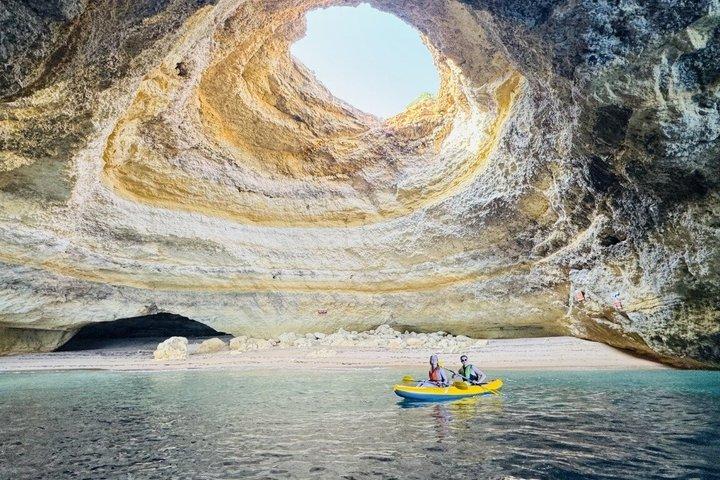 Benagil Kayak Tour at Sunrise and Sunset - Exclusivo em grupo pequeno