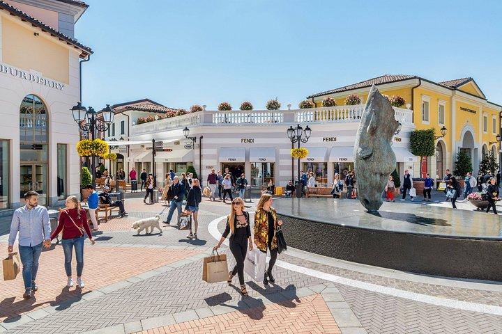 Milan naar Serravalle Outlet: winkelen & Extra 10% Korting