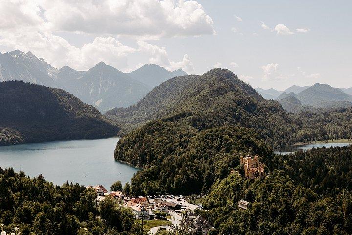 Neuschwanstein Castle and Linderhof Day Tour from Munich