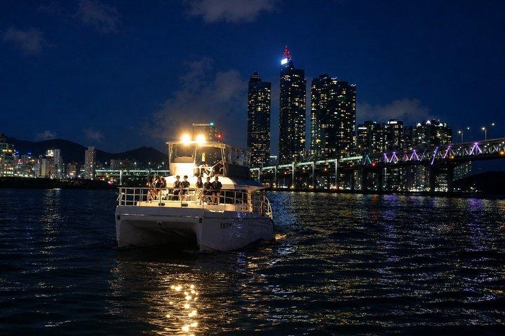 Busan Yacht Tour - Gwangan Bridge & Marine City Cruise