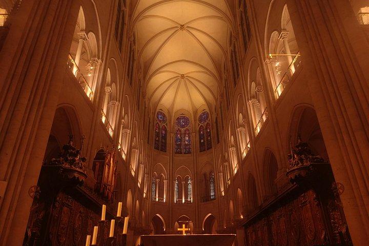 Notre-Dame Paris: Guidad tur med reserverad tillgång