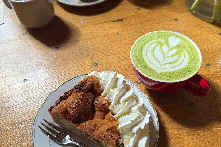 アムステルダムのレッドライト地区とコーヒーショップ散策ツアー