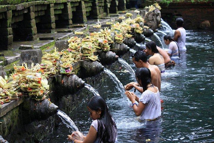Bali Kulturtour mit traditionellen Tanztempeln und Kaffee