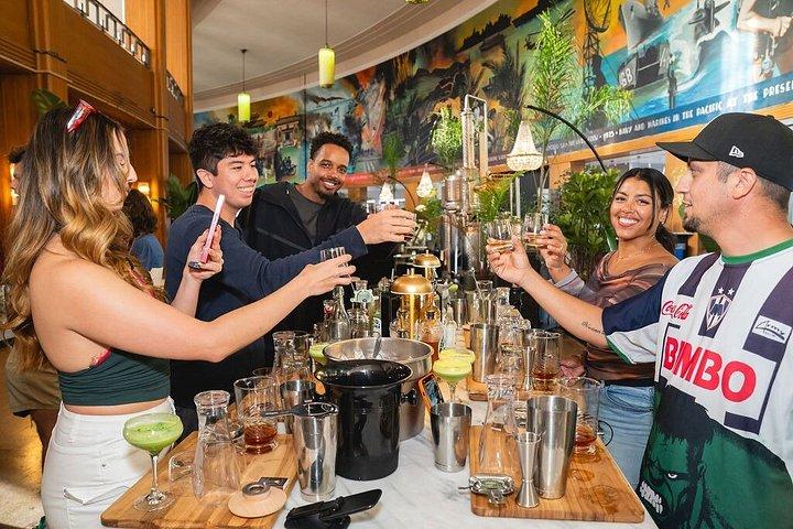 San Francisco Whiskey Cocktail Class with Bay Views | Gold Bar