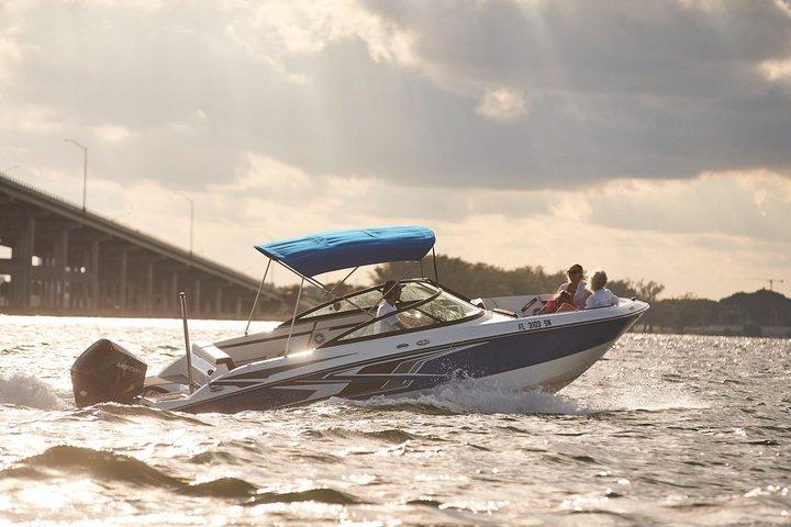 Private Sunset or Night Boat Cruise in Miami