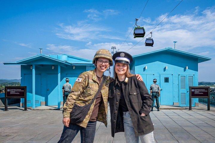 DMZ Rondleiding met N.K., Gondel, Hangbrug van Seoel