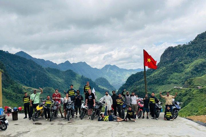 Ha Giang Loop 3D3N med Easy Rider - lille gruppe